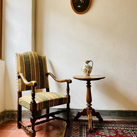 - Au Vieux Palais 3* Эспальон