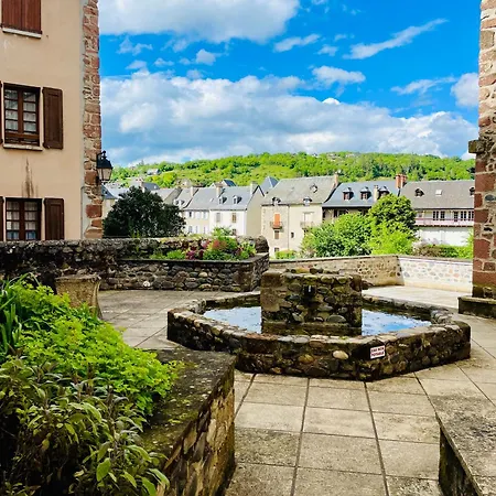 Апарт-отель - Au Vieux Palais 3*