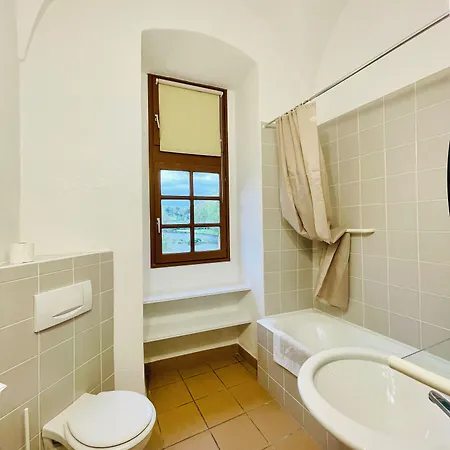 - Au Vieux Palais Appart hôtel Espalion