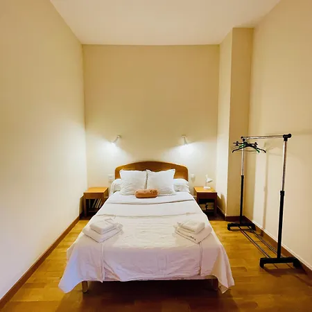 - Au Vieux Palais Appart hôtel