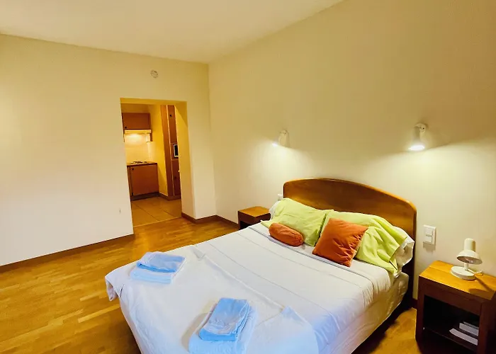 - Au Vieux Palais 3*